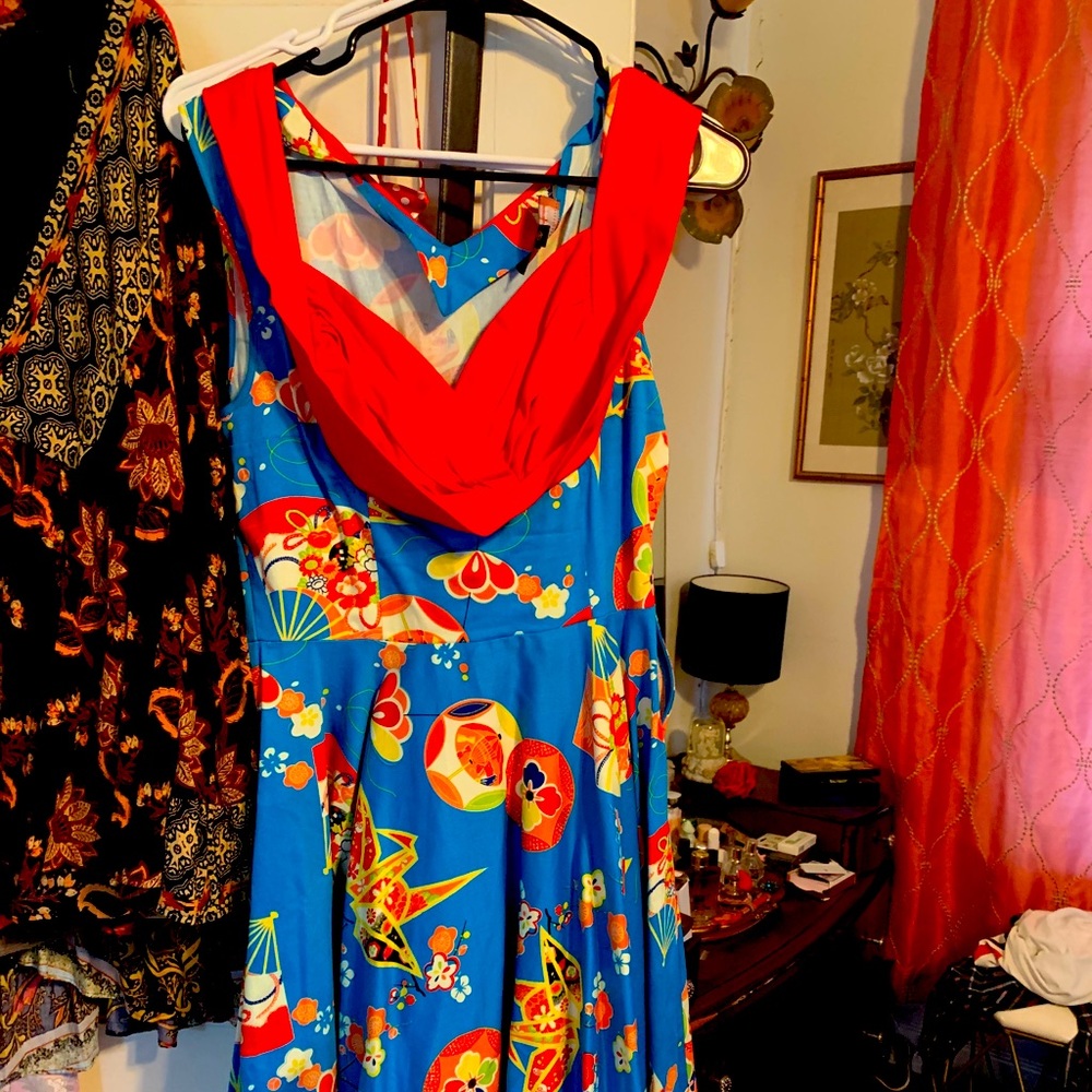 Trashy diva dress